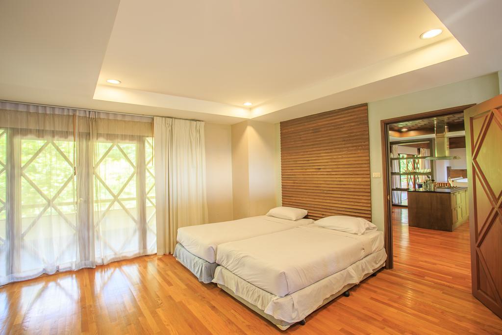 Phuripimarn Penthouse Pak Chong Exterior foto